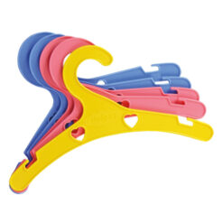 Bunte Puppenkleiderbügel